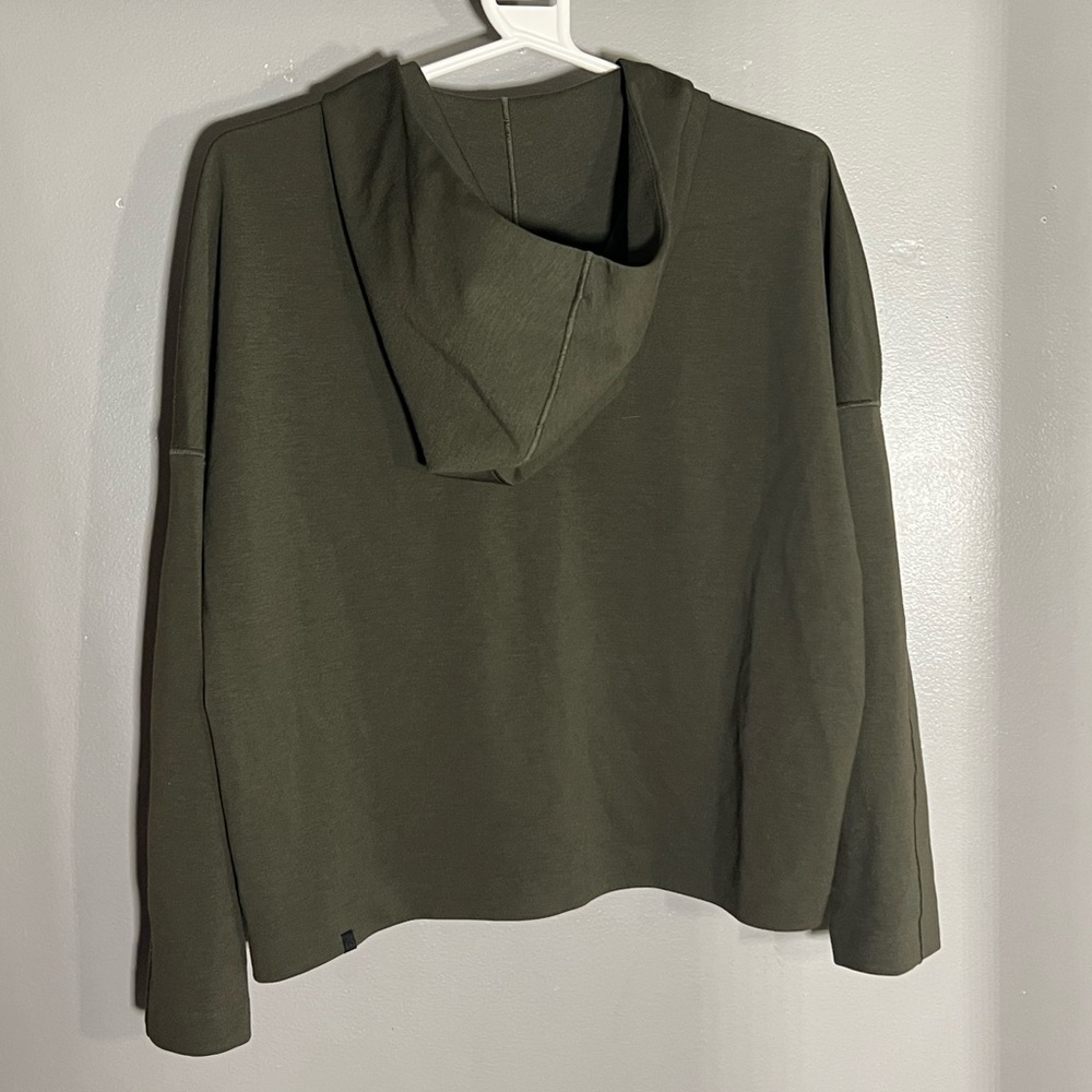 Lululemon Zip-Up - Picture 4 of 4